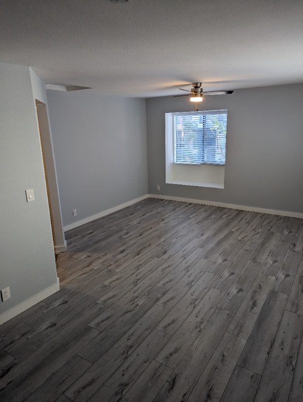 7014 Lanewood Ave Unit 11