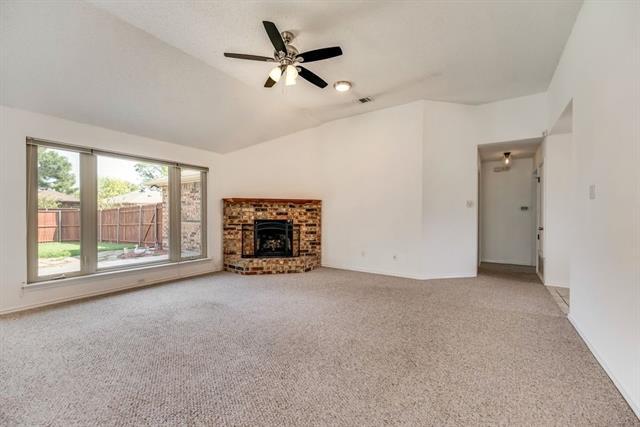 Photo - 2031 Lansdown Dr