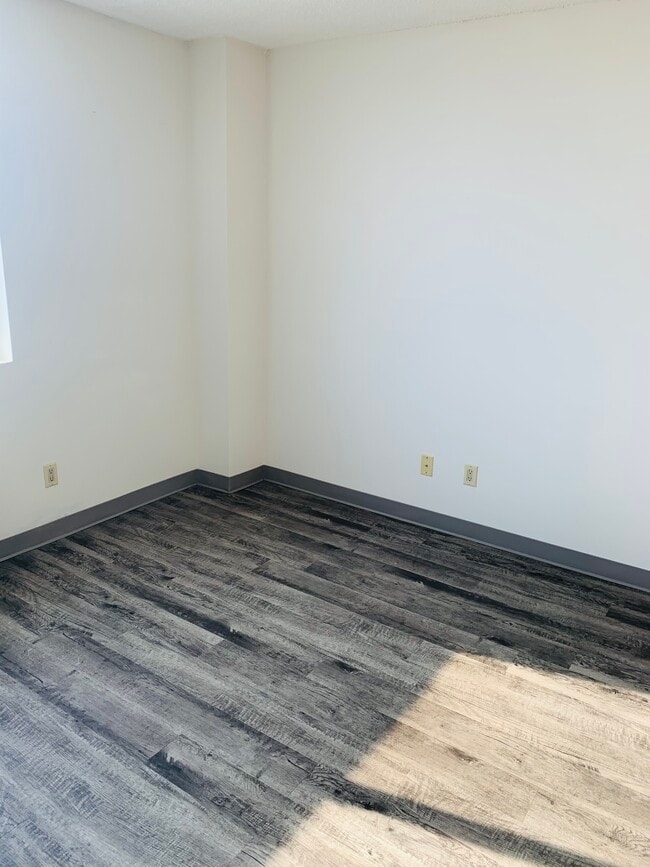 Bedroom with plank