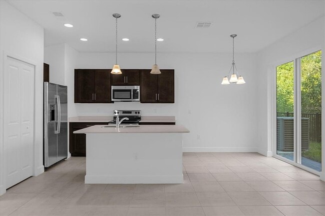 Photo - 1344 Captiva Cv