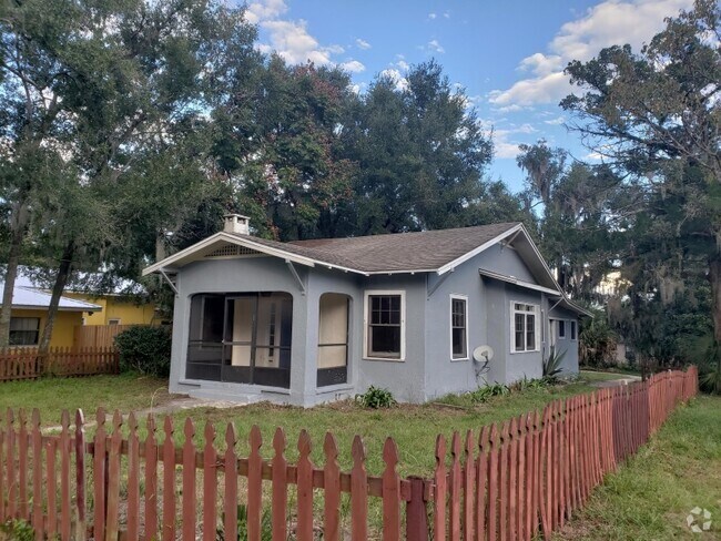 Building Photo - 245 S Salisbury Ave Rental