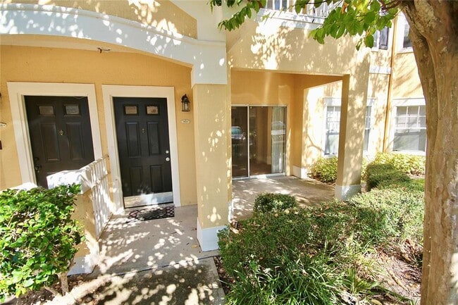 Photo - 913 Arbor Lakes Cir Unit 913