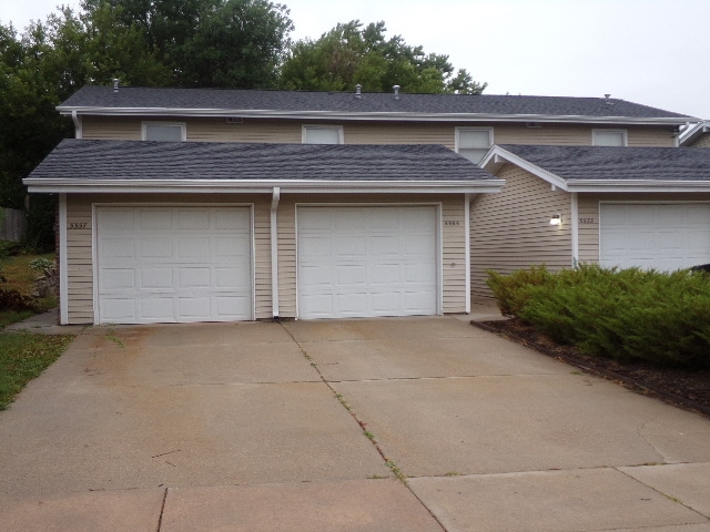 Building Photo - BCR 5557 Canterbury Lane- COPY Unit COPY