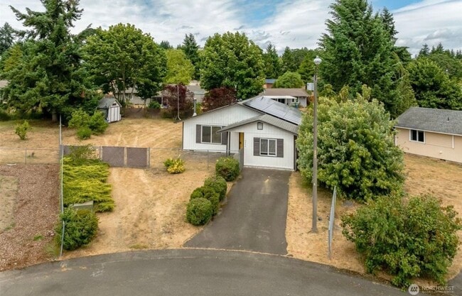 Building Photo - 9246 Whitetail Ct SE