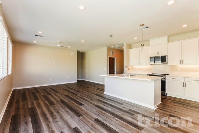 Photo - 1705 Lorraine Dr