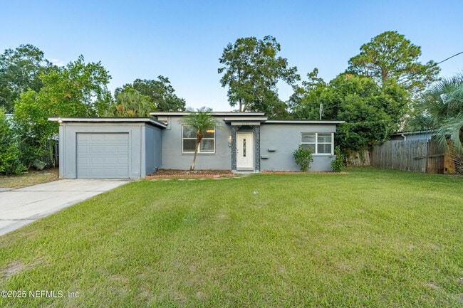Building Photo - 6167 Fordham Cir E