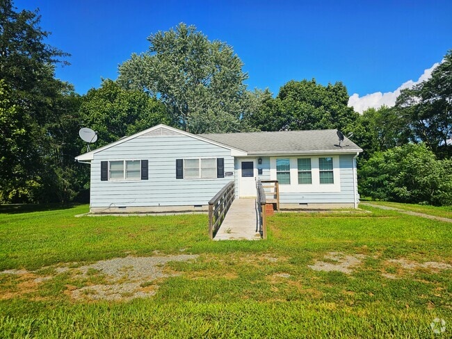 Building Photo - 12011 Somerset Ave Rental