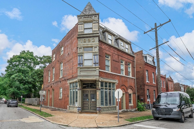 Photo - 3205 Lemp Ave