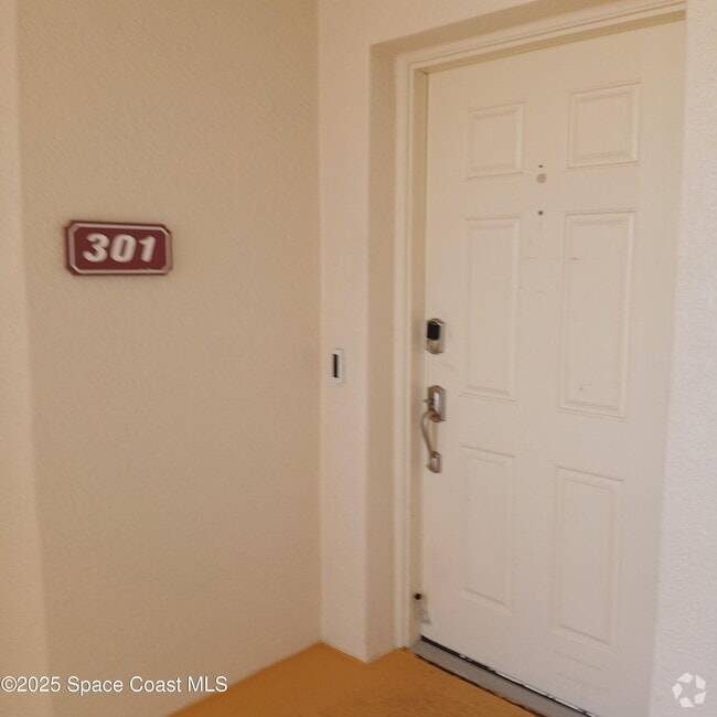 Building Photo - 7128 Marbella Ct Unit 301 Rental