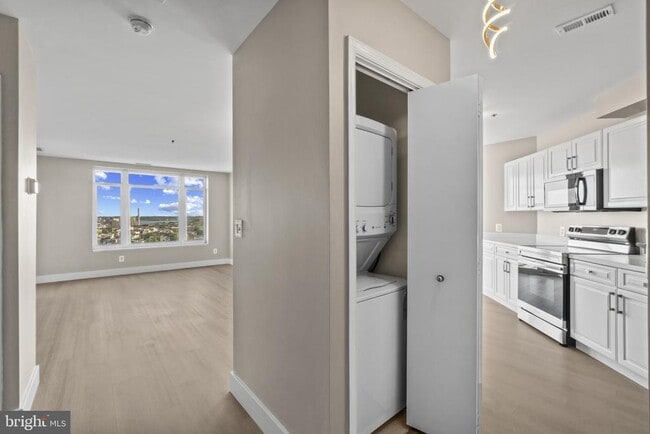 Photo - 100 Harborview Dr Unit 1312