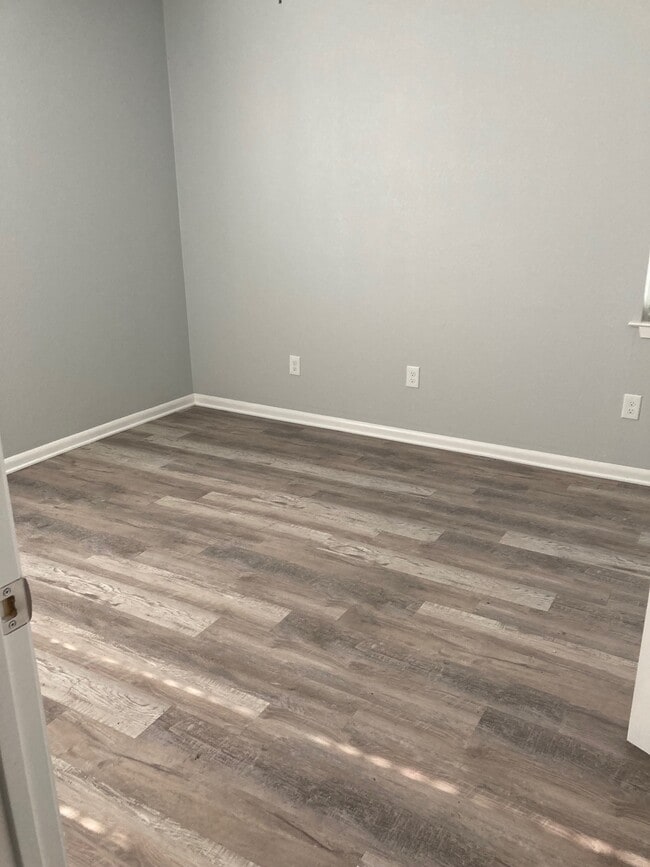 Master Bedroom - 721 Tuskegee St