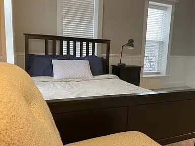 Photo - 309 W Charles St