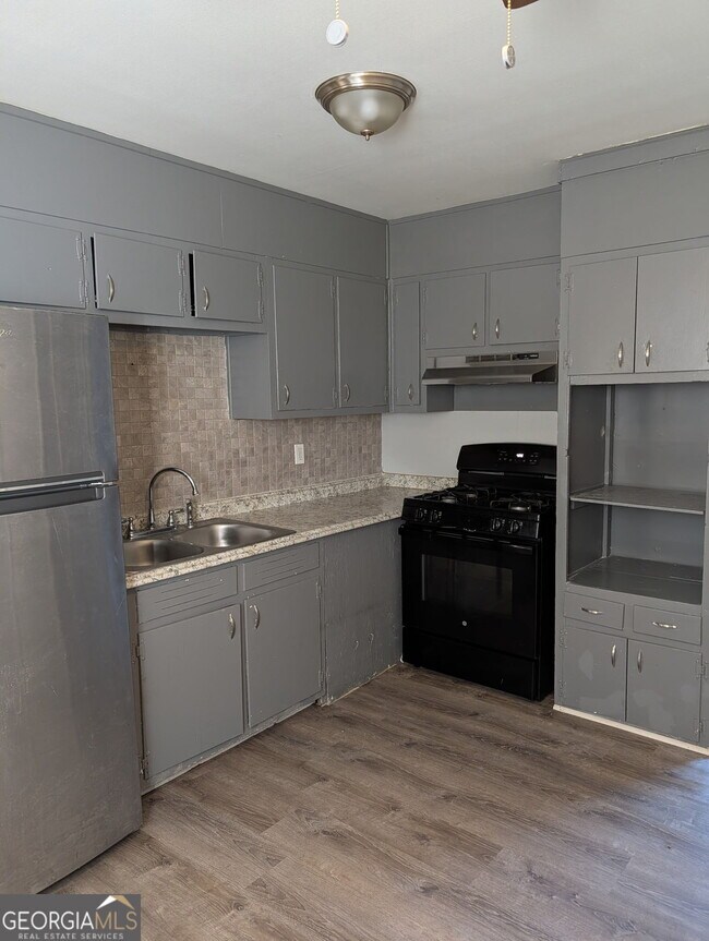 Photo - 1980 Stanton Rd Unit 2