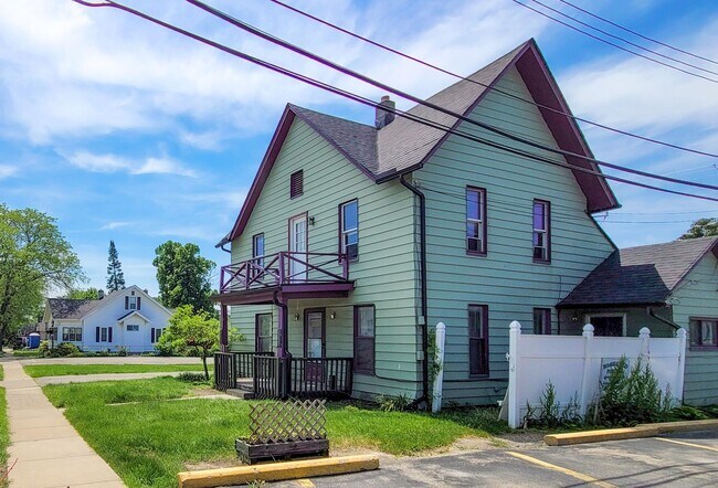 Photo - 267 Amelia St Unit 1