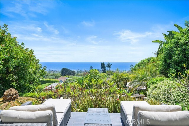 Photo - 875 Coast View Dr