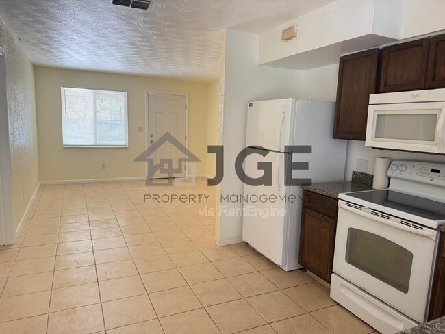 Photo - 2351 Lafayette St