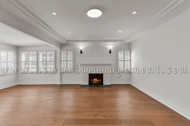 Photo - Contemporary Style 5bed/5bath Home with Ad...