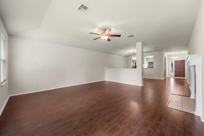 Photo - 9424 Castle Pines Dr