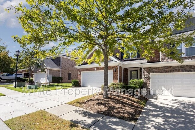 Photo - 15642 Canmore Street