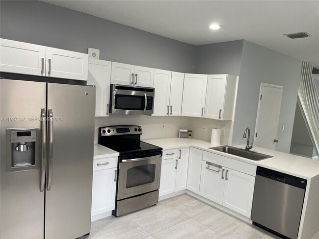 Photo - 1861 Salerno Cir