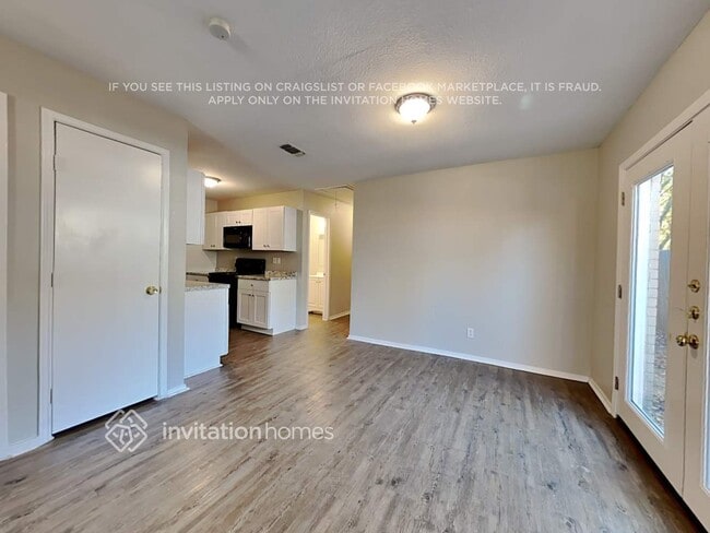 Photo - 413 Casie Ct