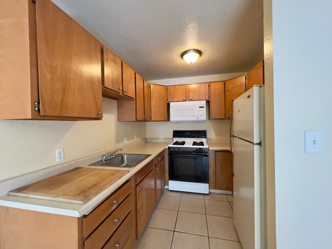 Photo - Marin St, 2731-2735 Unit 2733