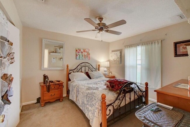 Photo - 4870 Purdy Ln Unit C