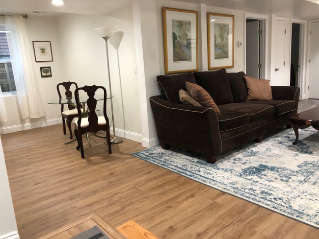 8 Goodman Rd Unit 1