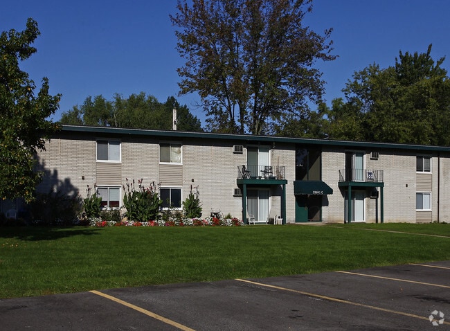 Winterberry Village Apartments
