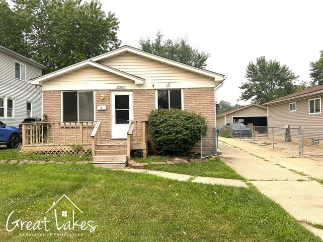 Building Photo - Beautiful 3 Bedroom 1 Bathroom now available for rent!
