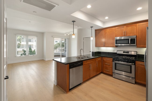 Photo - Metro Art Sherman Oaks Luxury Living