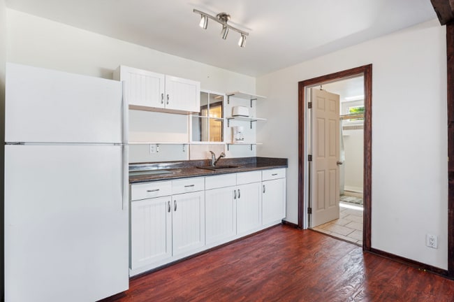 Photo - 77-6440-6440 Leilani St Unidad 1