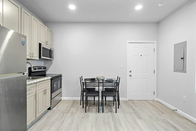 Photo - 801 Avenue K Unit D