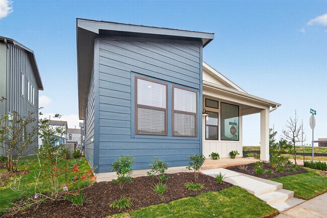 Photo - 1213 Mercantile St