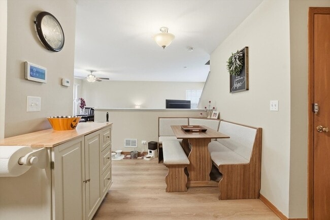 Photo - 315 Ogden Falls Blvd