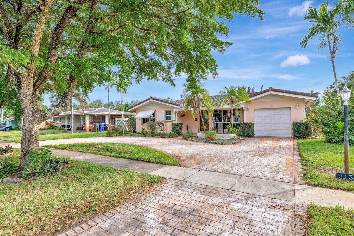 Photo - 2150 NE 53rd St (Fort Lauderdale, FL)