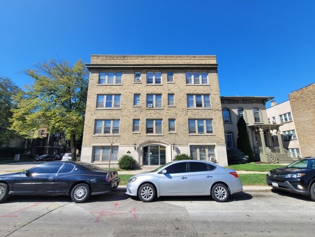 Building Photo - 1303 Cass
