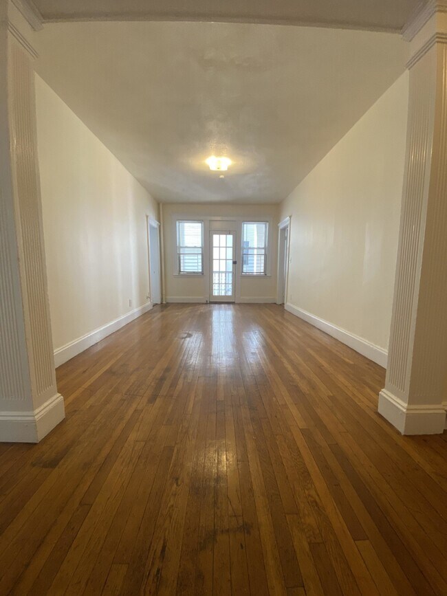 Building Photo - 19 Melvin Ave Rental