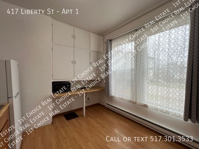 Photo - 417 Liberty St Unit Apt 1