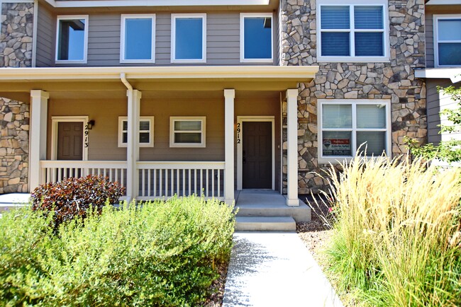 Welcome Home 2 yr old townhome - 5551 29th St Townhome