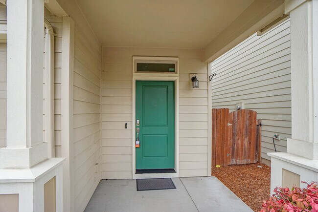 BEAUTIFUL FOUR BEDROOM HOME IN HAZEL DELL