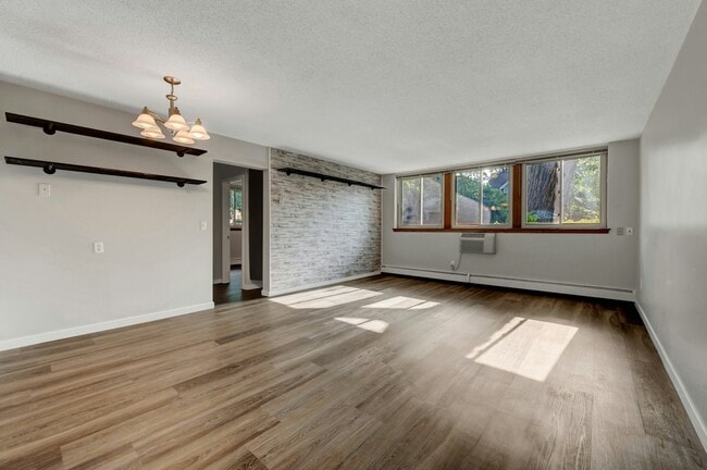 Photo - 3522 Harriet Ave Unit 106