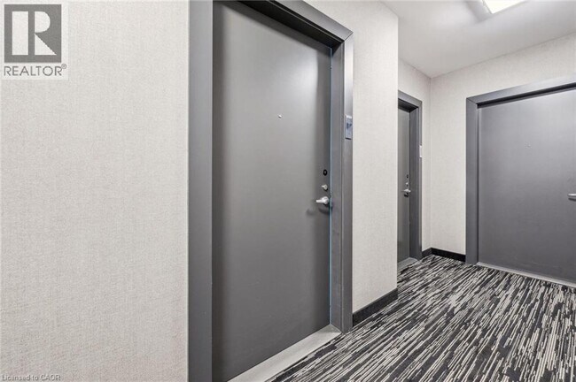 Photo - 286 Main St Unité 802