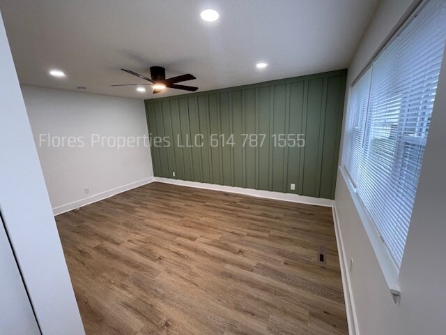 Photo - 4483 Wingfield St