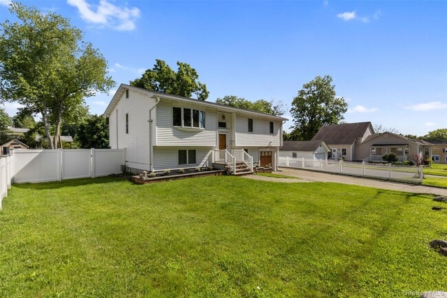 Photo - 118 Old Tappan Rd