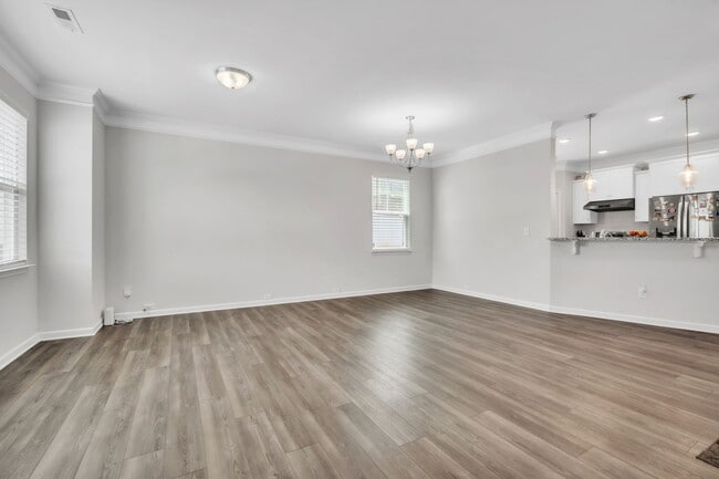 Photo - 351 Intrepid Ct