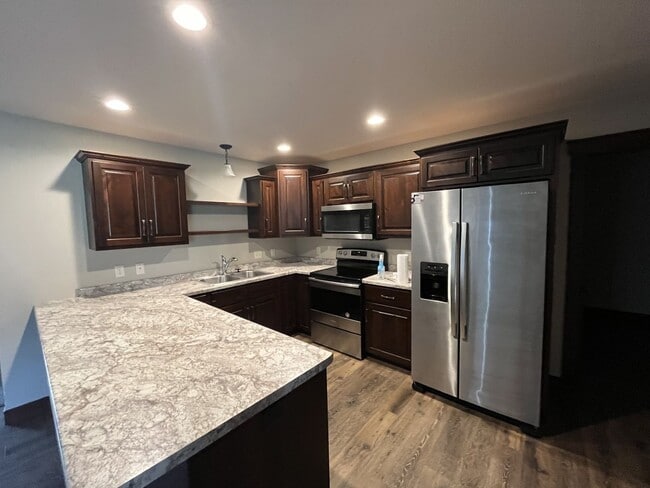 Photo - 4948 Waylon St