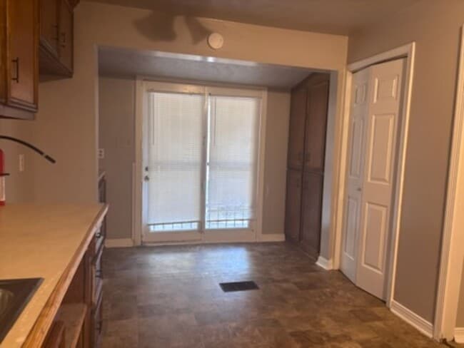 Photo - 3078 Oak Forest Dr