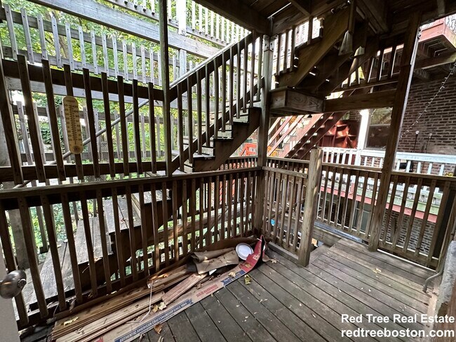 Photo - 151 Highland St Unidad 2