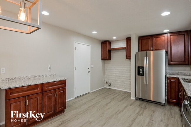 Photo - 7322 E Lakeside Dr